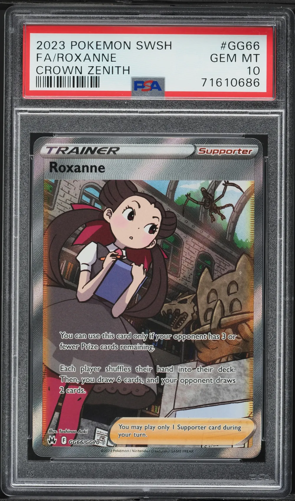 2023 #GG66 Full Art/Roxanne PSA 